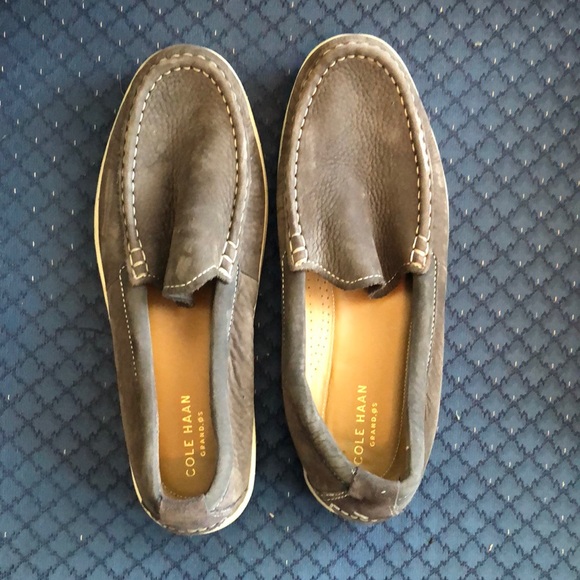 Cole Haan Loafer, Size 10 - Picture 2 of 8